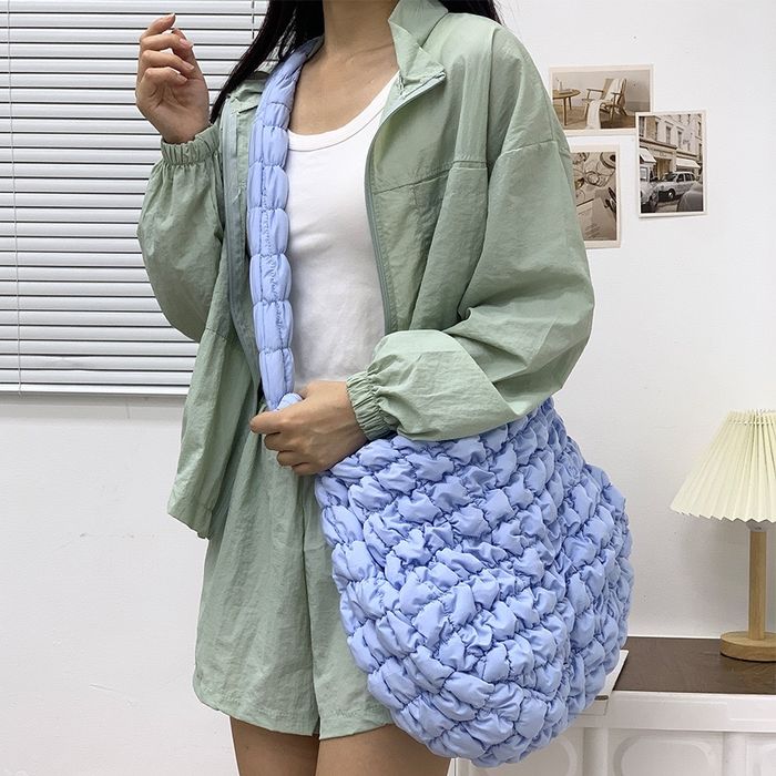 Сумка «облако» через плечо