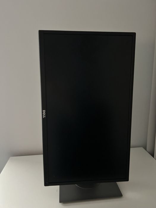 Монитор Dell p2417h 24 инча