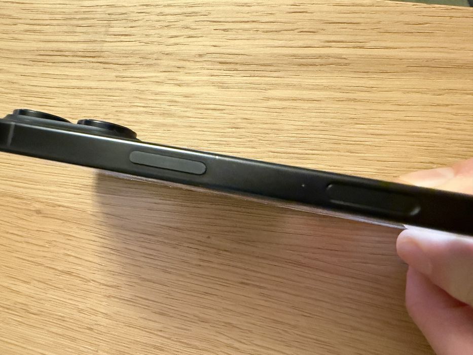 Iphone 16 pro 256 gb in garantie emag