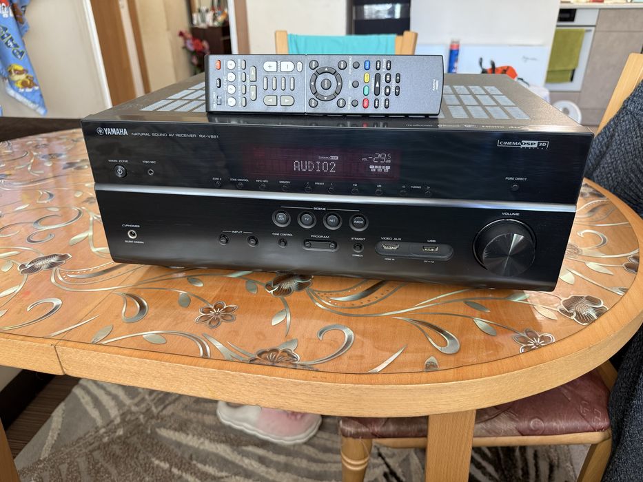 Yamaha RX-V681 Bluetooth Wi-Fi  Dolby Atmos