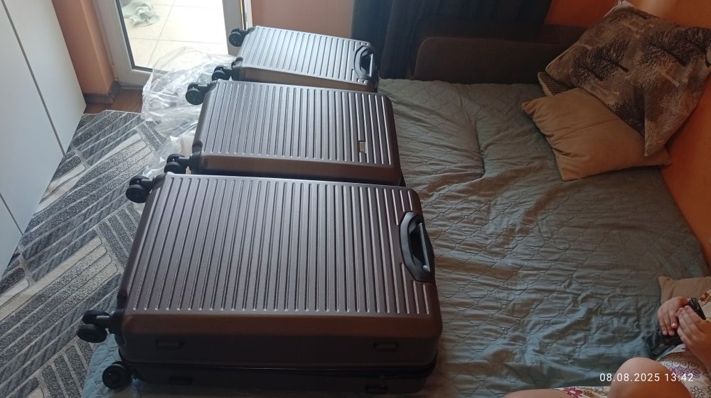 Комплект куфари 3 бр