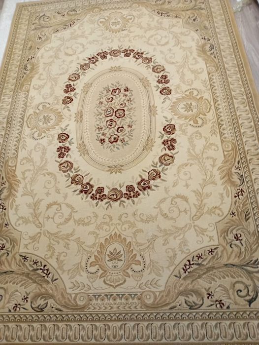 Ковры и ковровые дорожки