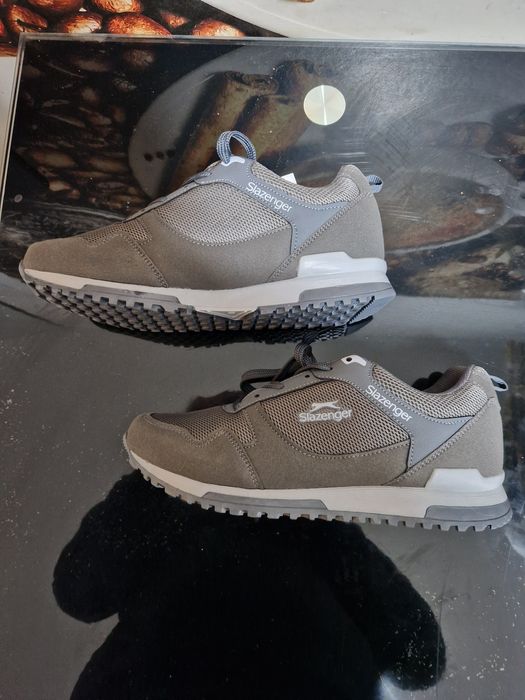 Adidași Slazenger 41