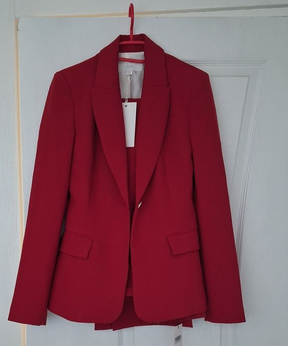 Костюм с пера ZARA в розово червено и екрю