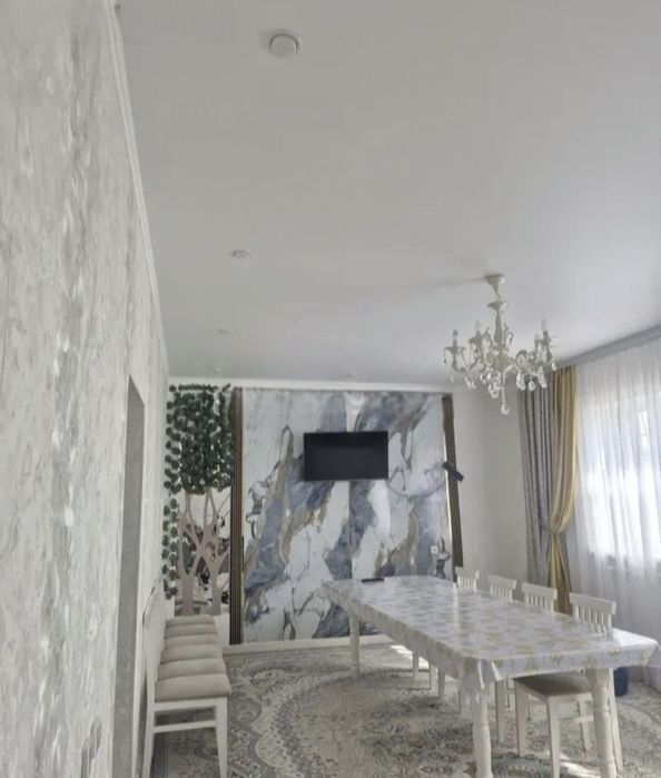 ҮЙ сатылады өте жақсы жағдайда