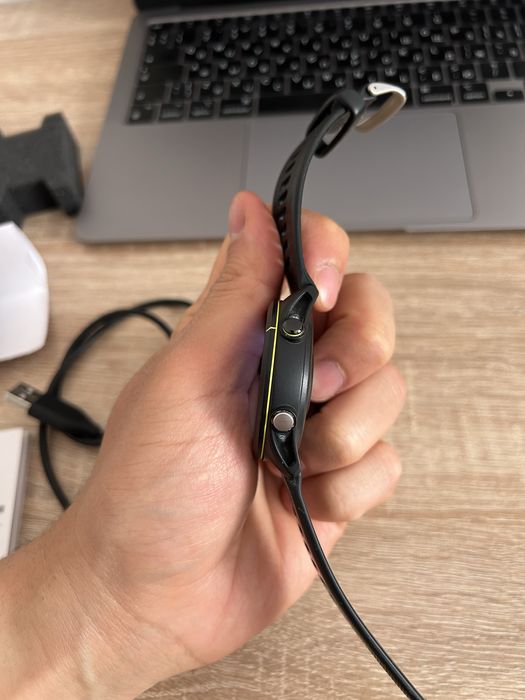 Продам часы Garmin Forerunner 255 music