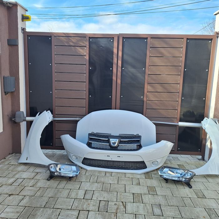 Bara fata aripa capota far stanga dreapta trager logan