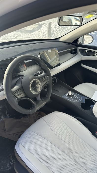 Продам новый BYD Seal 05