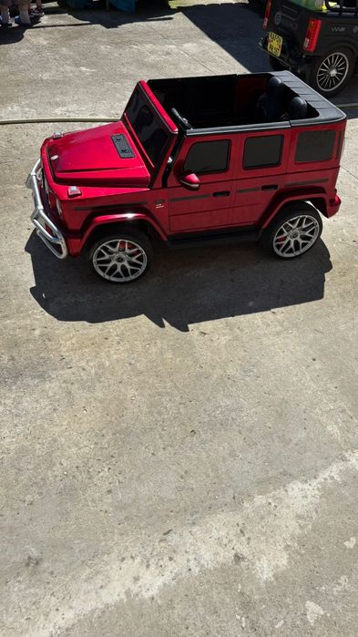 Mașinuță electrica Mercedes G63 XXL roșu de doua locuri