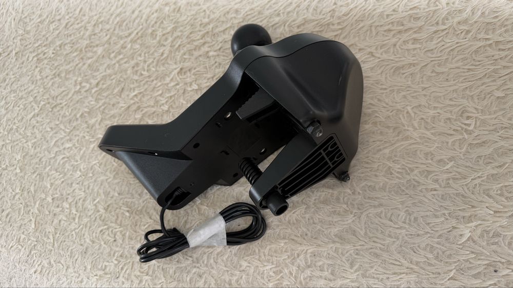 Руль Logitech G25