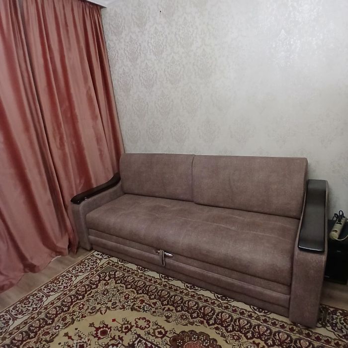 Продам диван в отличном состоянии