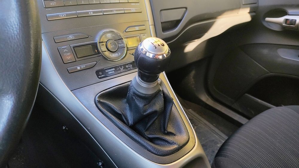 Toyota Auris 1.6