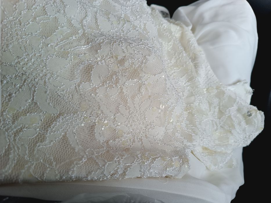 Официална цвят шампанско/ крем рокля L