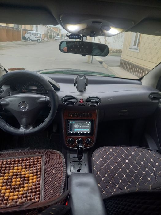 Mersedes Bens A160
