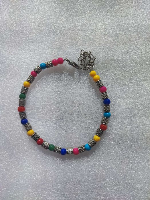 Colier, gablonțuri, brățări, accesorii
