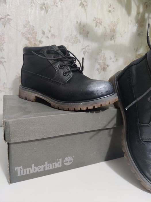 Bocanci Timberland preț negociabil