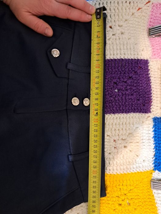 Pantaloni marimea 36 S