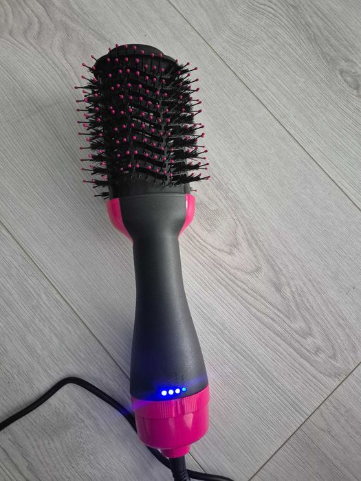 Ondulator Remington S8670  si CADOU perie electrica