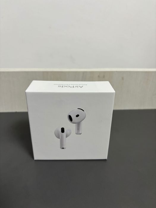 Vând AirPods 4 nefolosite