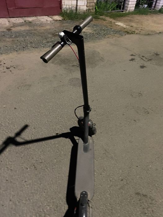 Продам электросамокат Xiomi