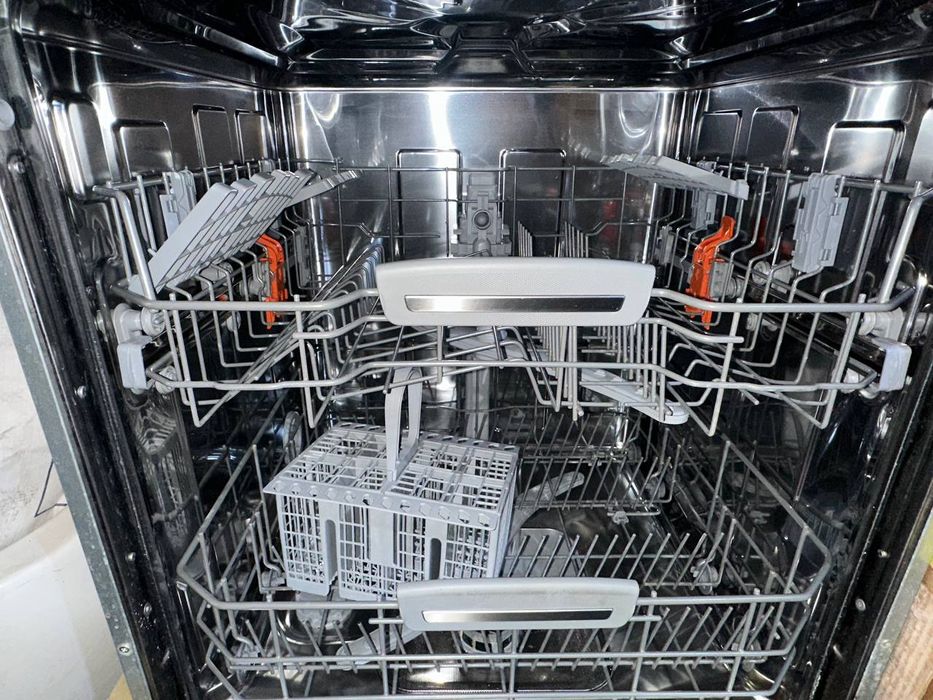 Посудомойка марки Hotpoint ariston