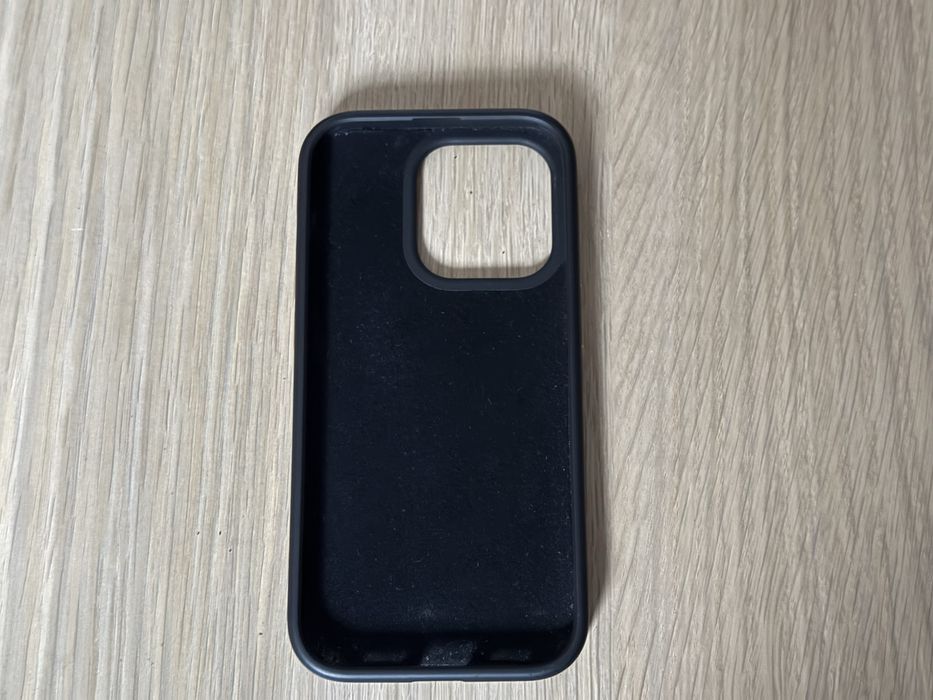 Husa Guess pt Iphone 15 Pro