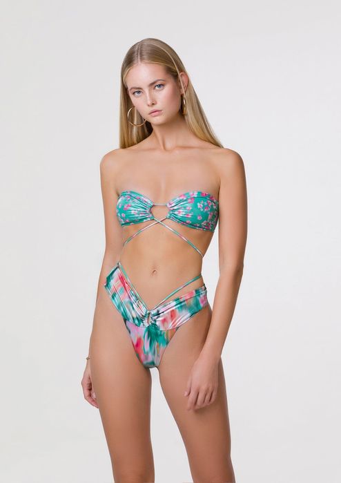 Италиански бански от две части - бандана с бикини