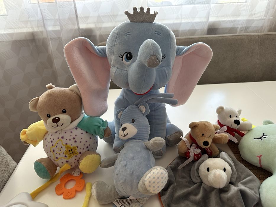 Лот играчки