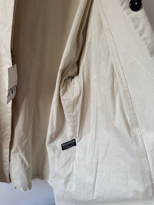 Тренч Zara, с этикеткой