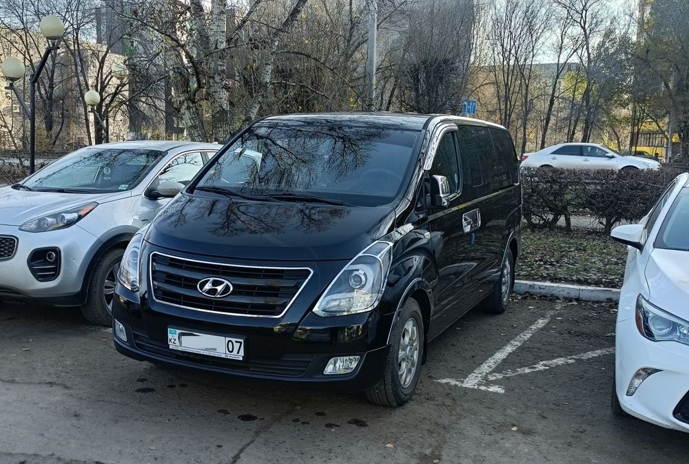 Продам Hyundai Grand Starex