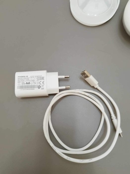 MEDELA Единична двуфазна електрическа помпа за кърма