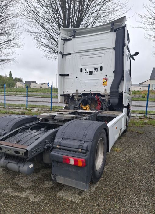 Actros 1845 cu 450 CP cesiune leasing