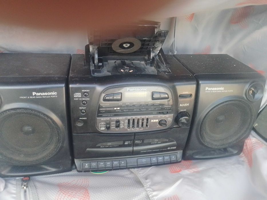 Ретро радиокасетофон с CD Panasonic RX-DT600 (MASH / XBS) – работещ