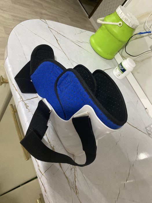 ортопедический корсет для ноги