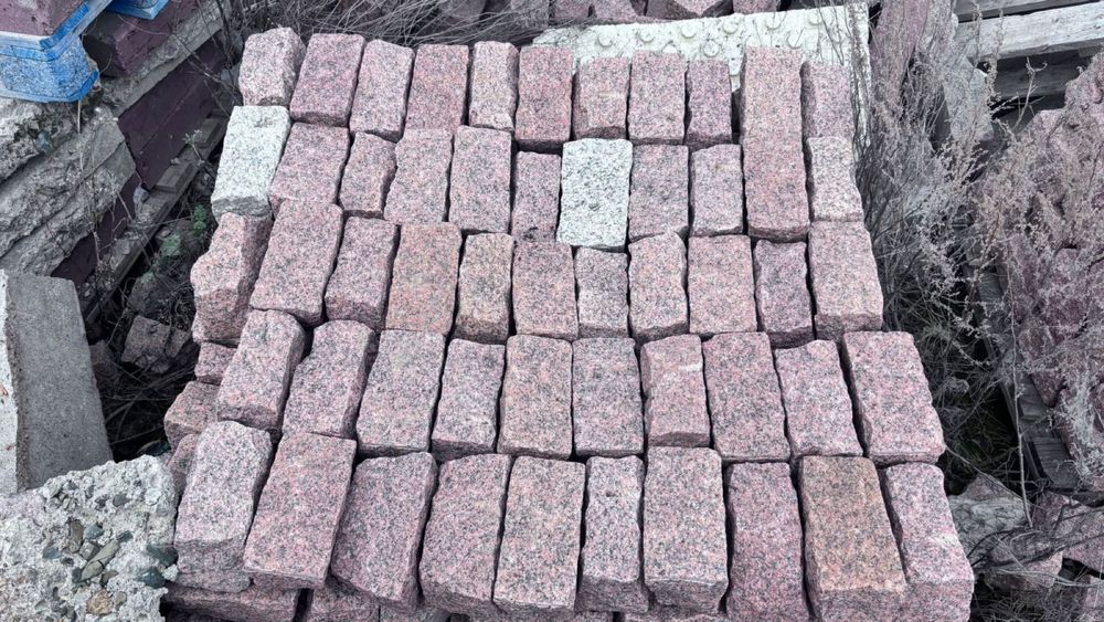 Брусчатка в отличном состояние