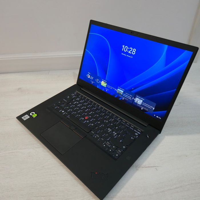 Vand Laptop Lenovo ThinkPad P1 Gen 3 I7 32 RAM 1TB SSD NVIDIA Rosu