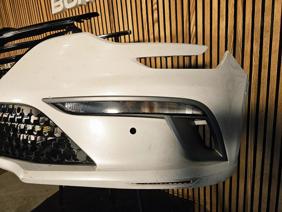 Renault MEGANE IV 4 GT LINE 2016/2020 bara fata grila spoiler BF3774