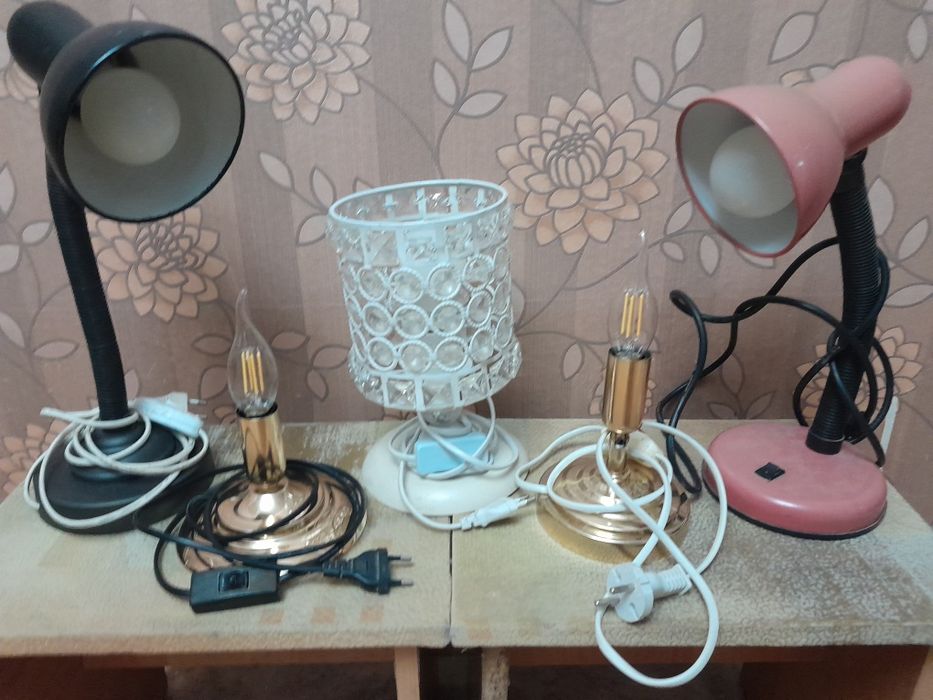 Продам лампы, светильники