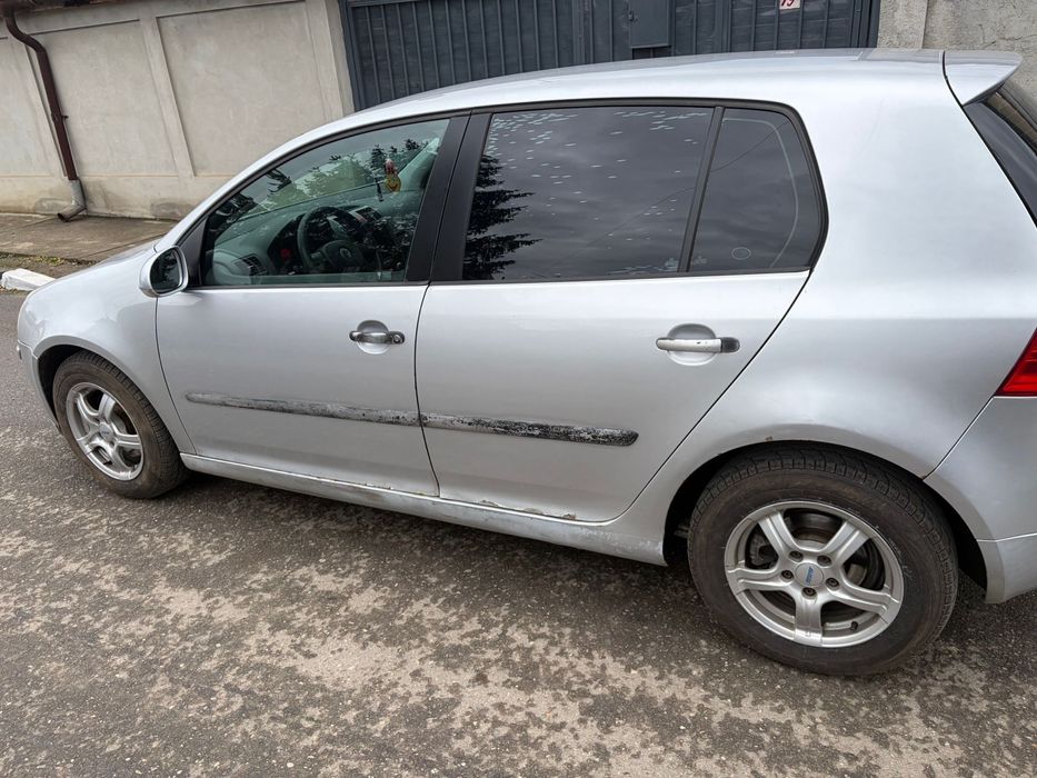 Golf 5 de vanzare
