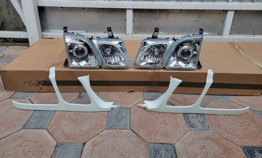 Фары передние, под оригинал. Lx-470