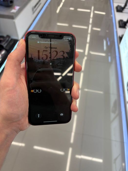 Айфон 11 ред 64 срочно