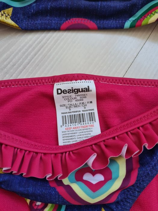 Costum de baie nou pt fetite 3-4 ani