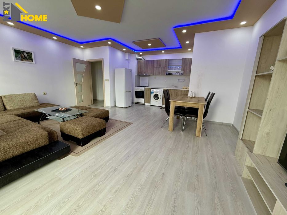 Напълно обзаведен тристаен апартамент в нова жилищна сграда