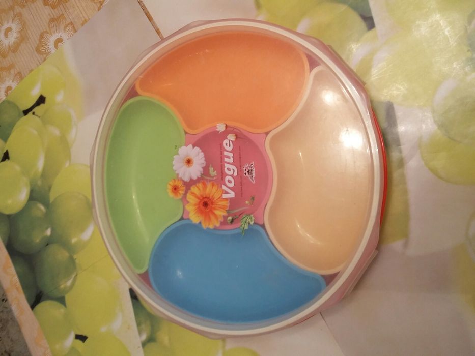 Продам менажницу