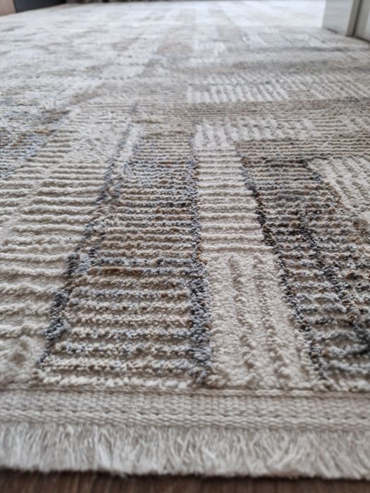 Ковёр новый 3м / 2,4м