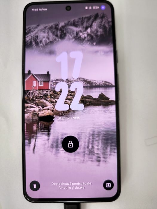 Google Pixel 8 pt Piese , Defect Placă (Ecran Original IMPECABIL)