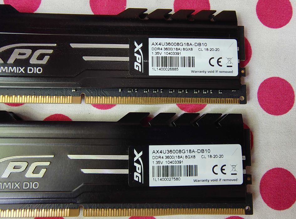 XPG GAMMIX D10 DDR4 8GBx2 3600MHz XPG GAMMIX D10 - DDR4 | Overview