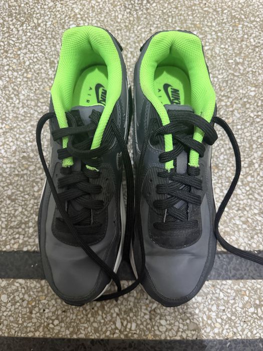 Обувки  Nike  черни