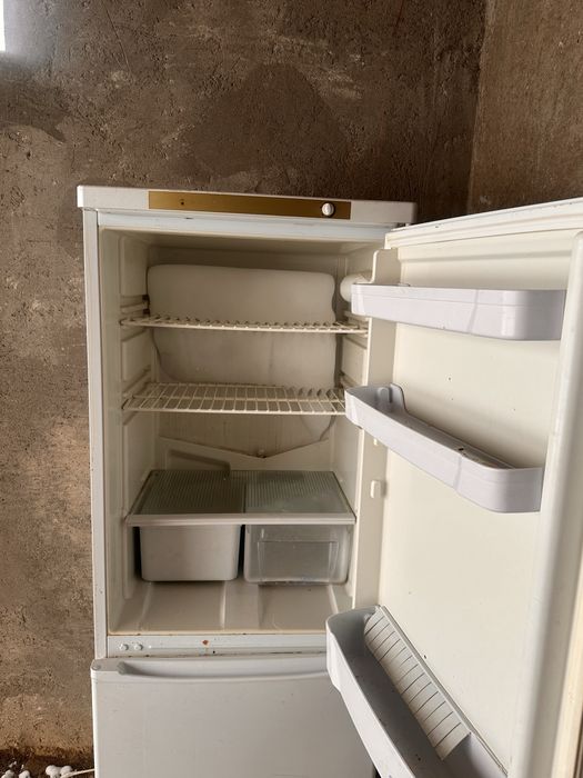 Холодильник Индисит