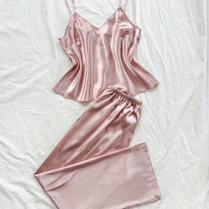 Дамски пижами, нови